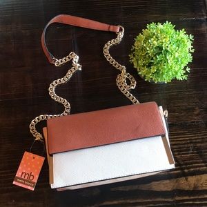 All Brand New Purses!!